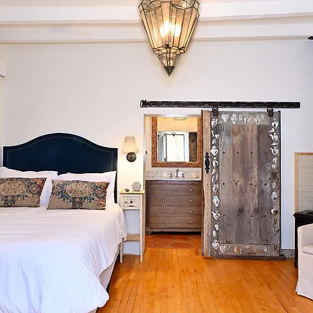 Holiday home Dos Hermanas Casita 8 Downtown Courtyard Patio *
